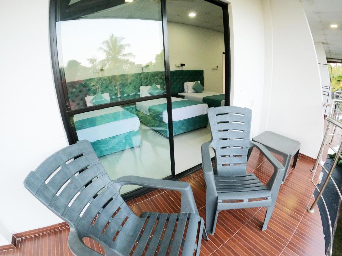 Seyara Holiday Resort Polonnaruwa Buitenkant foto
