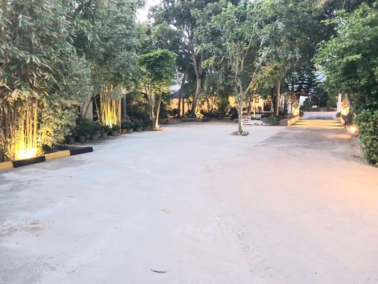 Seyara Holiday Resort Polonnaruwa Buitenkant foto